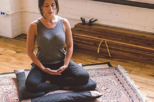 yoga meditation cushion