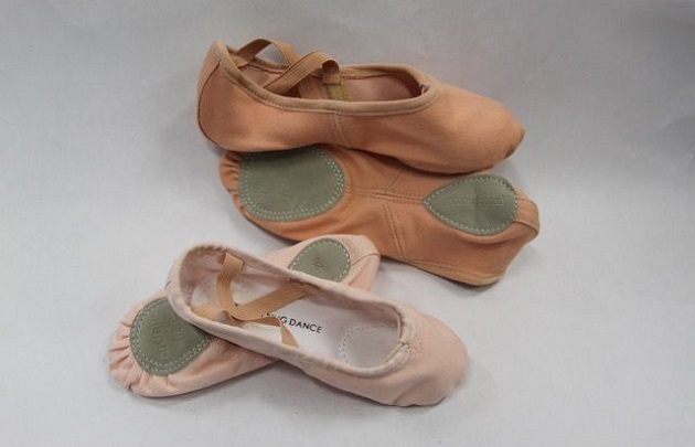 split sole ballet shoes