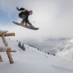 Our Tips for Selecting the Right Snowboard for Your Style and Needs